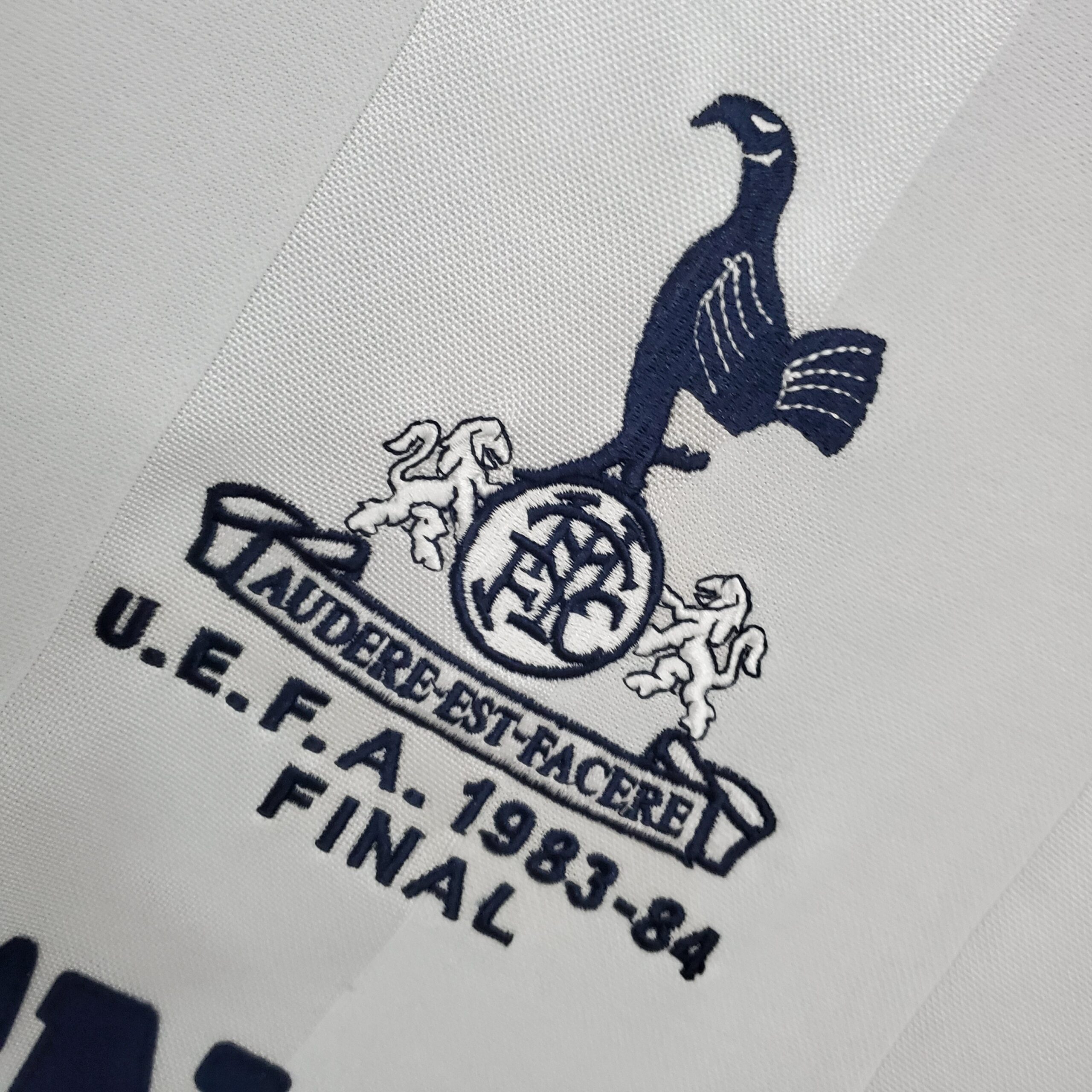 Tottenham Maillot Rétro 83/84 - vue 5