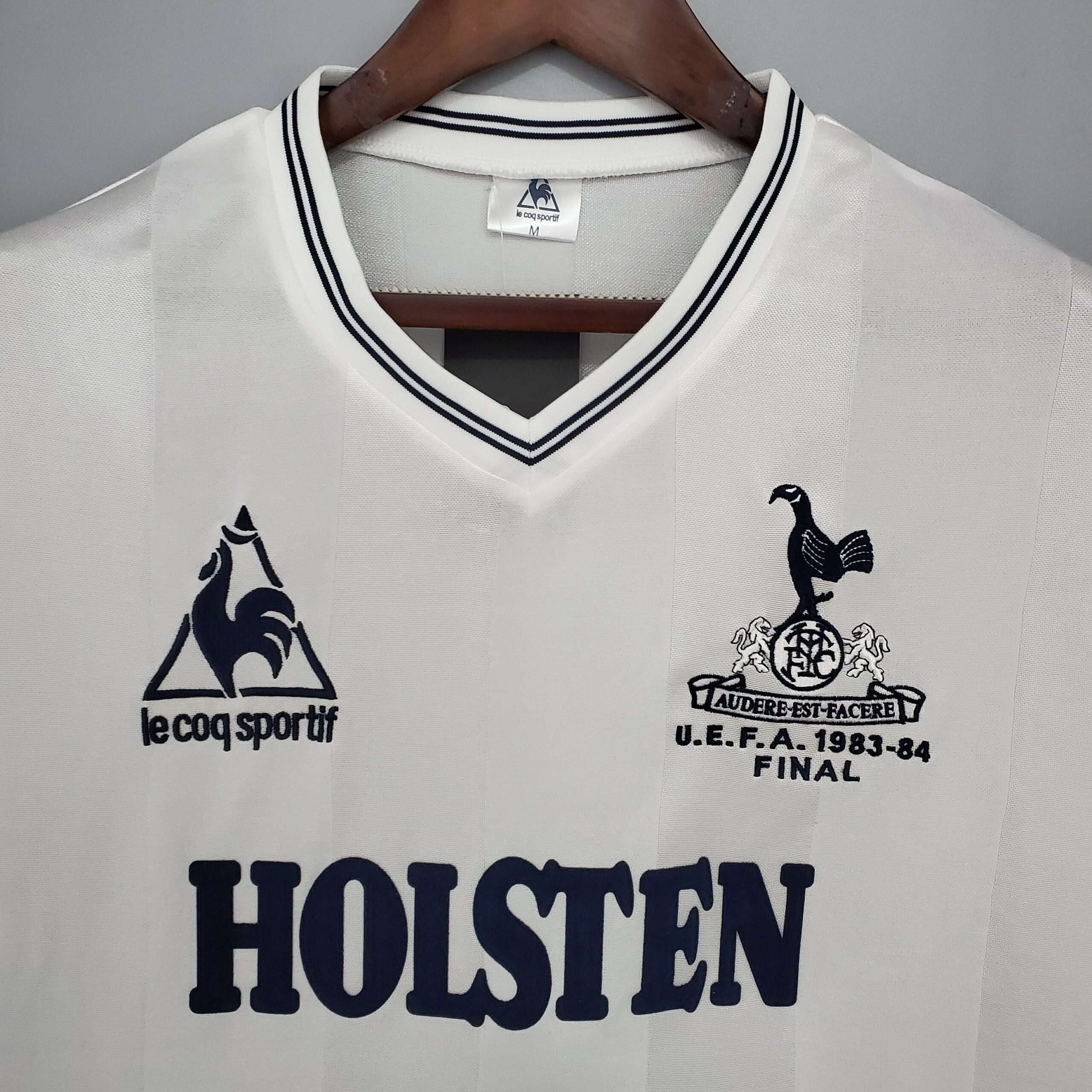 Tottenham Maillot Rétro 83/84 - vue 6