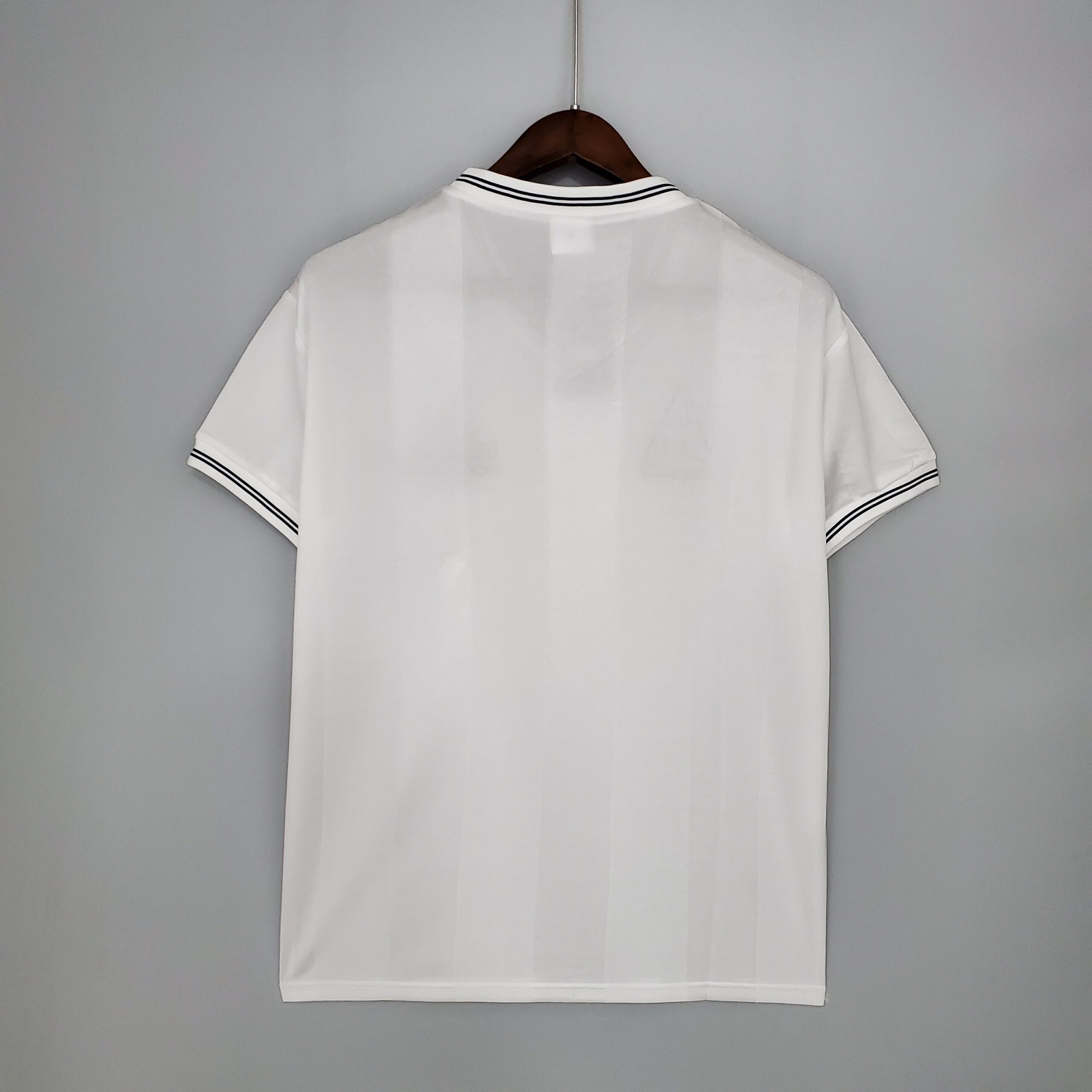 Tottenham Maillot Rétro 83/84 - vue 7