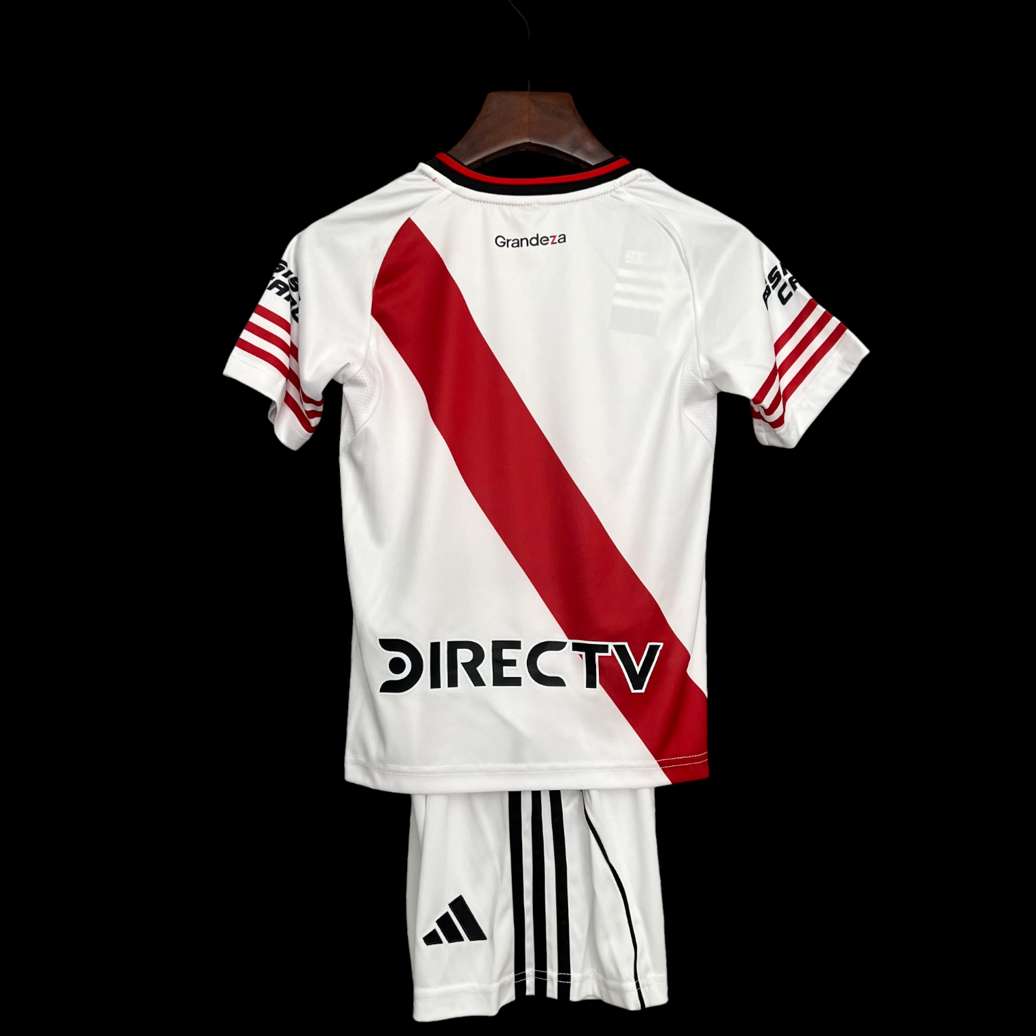 River Plate Maillot Domicile 25/26 – Enfant